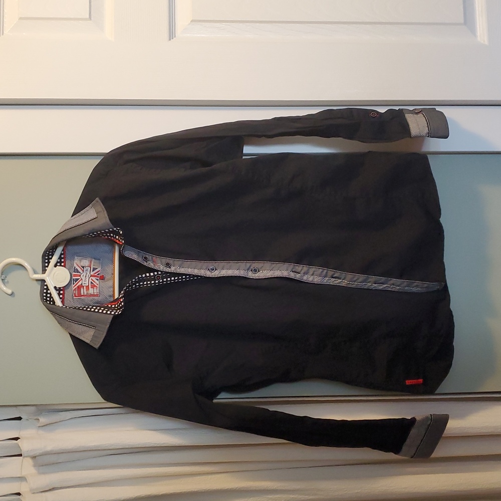 7 Downie St button down shirt